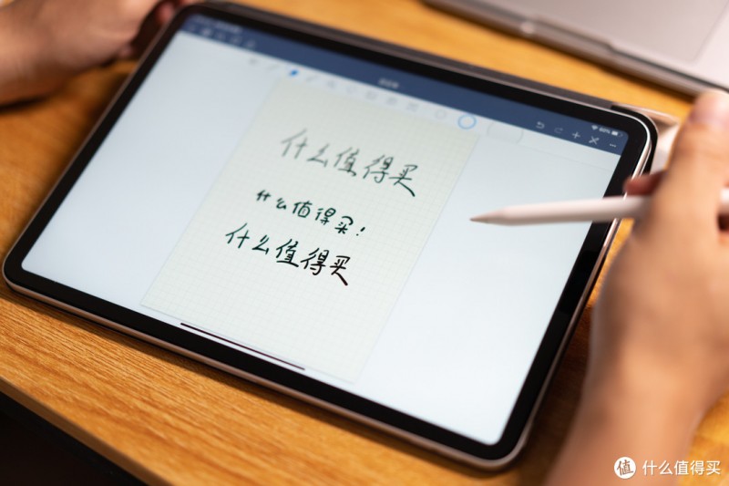 老师傅在线贴膜教程，类纸膜让iPad Pro更顺手